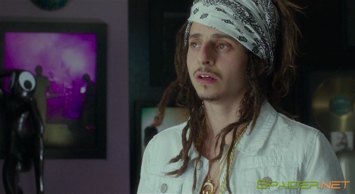 Идеальный голос 3 / Pitch Perfect 3 (2018) BDRip | L 2 Идеальный голос 3 / Pitch Perfect 3 (2018) BDRip | L 2