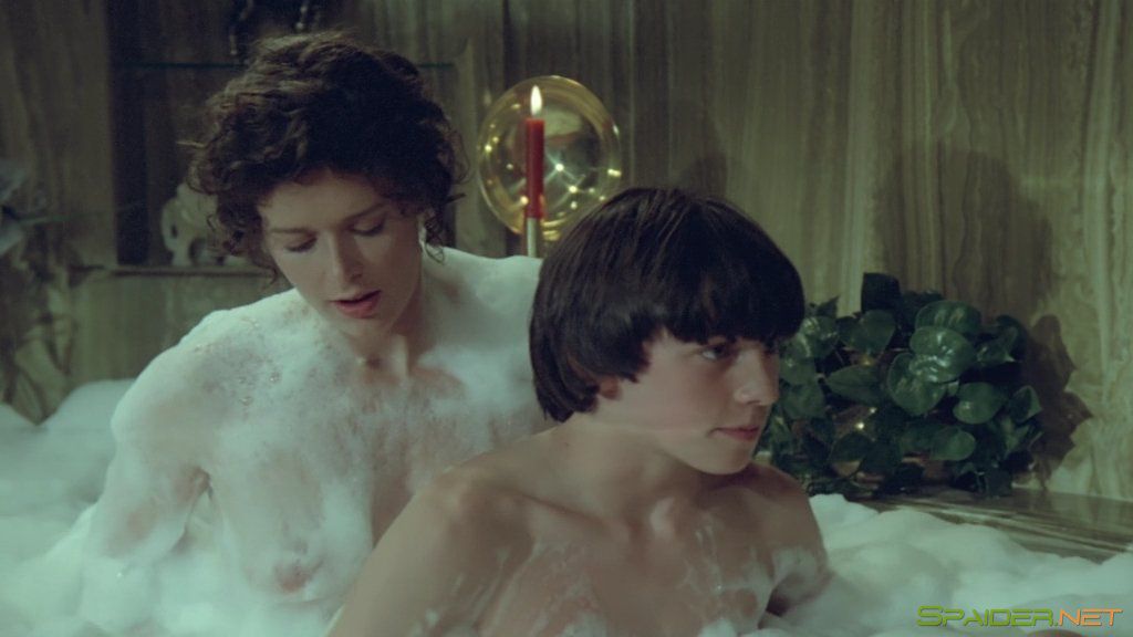 Частные уроки / Private Lessons (1981) BDRip-AVC | A, P2 11 Частные уроки / Private Lessons (1981) BDRip-AVC | A, P2 11