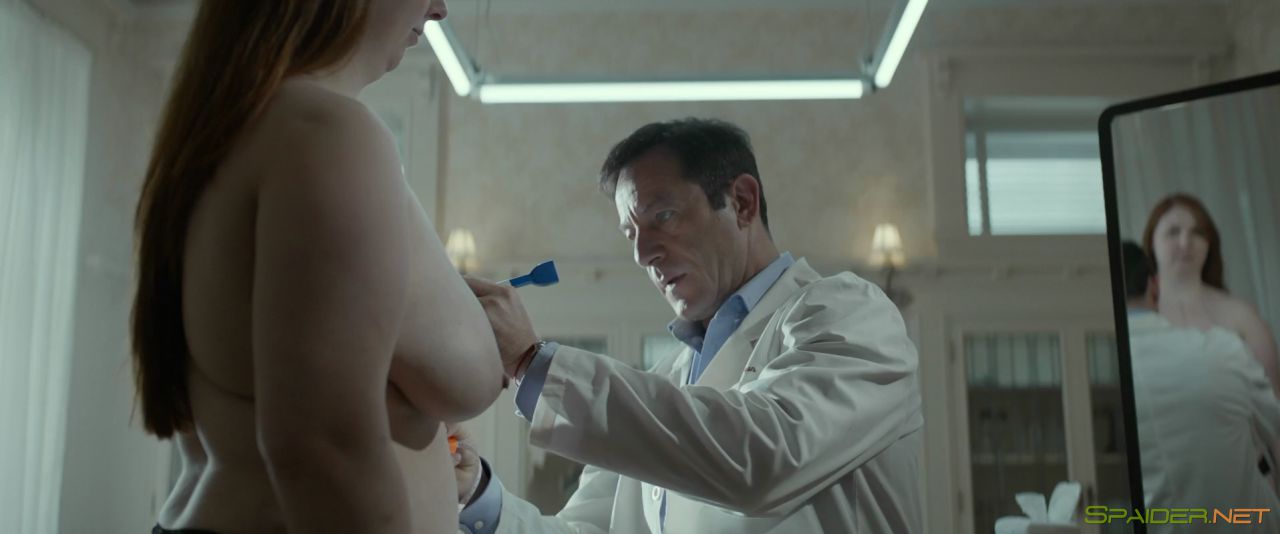 Тёмное зеркало / Look Away (2018) WEB-DL 1080p | iTunes 1 Тёмное зеркало / Look Away (2018) WEB-DL 1080p | iTunes 1