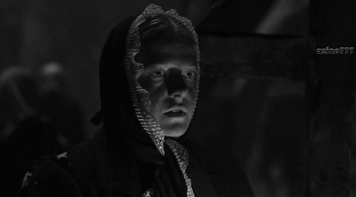 Ноябрь / November (2017) WEB-DLRip | L 2 Ноябрь / November (2017) WEB-DLRip | L 2