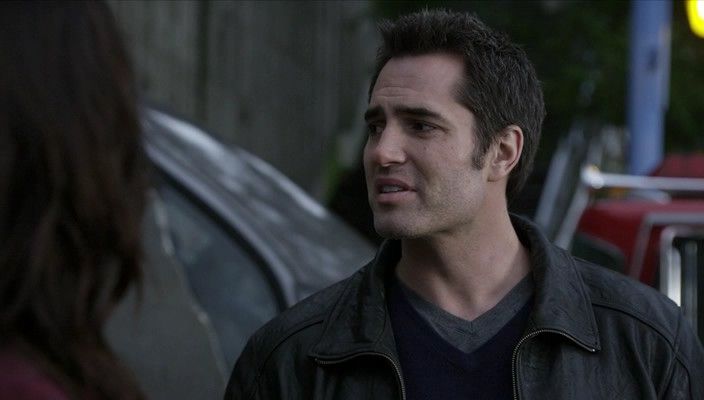 Континуум / Continuum [1-4 Сезон. 1-42 из 42] (2012-2015) BDRip | LostFilm 0