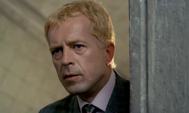 Полиция нравов: Девушки из Сан-Тропе / Police des moeurs: Les filles de Saint Tropez (1987) DVDRip | L1 2 Полиция нравов: Девушки из Сан-Тропе / Police des moeurs: Les filles de Saint Tropez (1987) DVDRip | L1 2