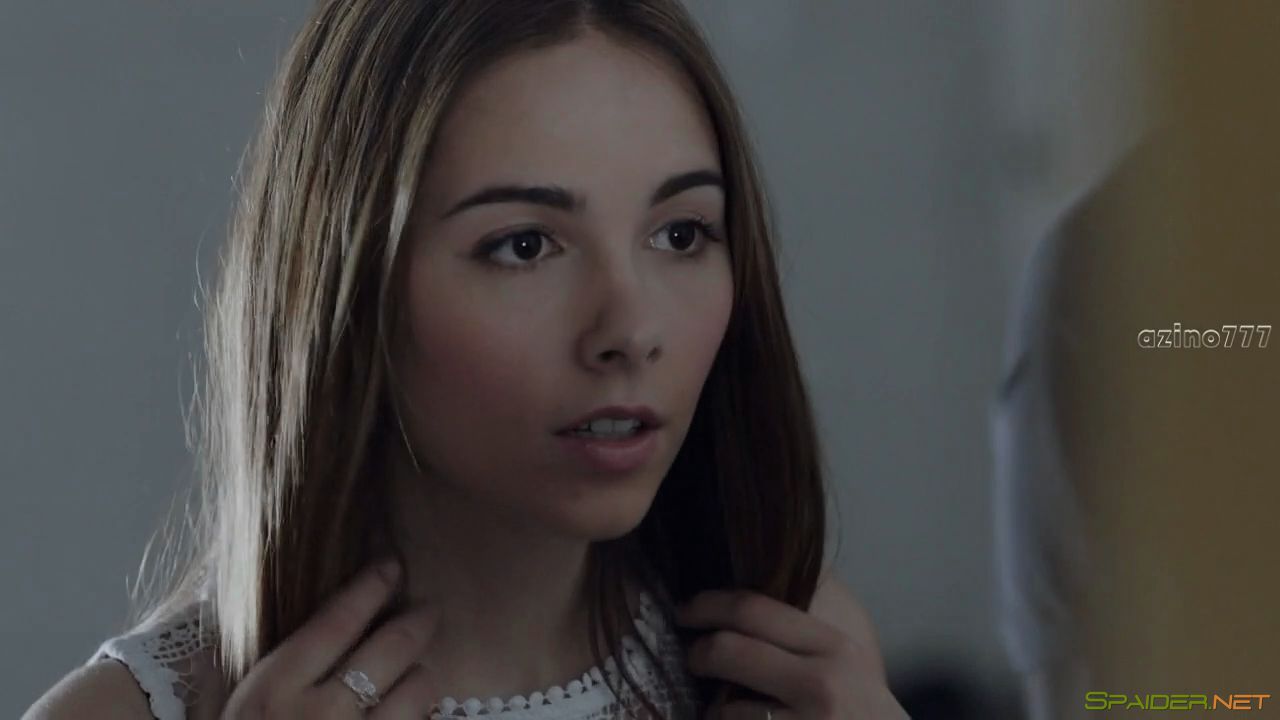 Из отличницы в порнозвезду / From Straight A's to XXX (2017) WEB-DL 720p | L 1 Из отличницы в порнозвезду / From Straight A's to XXX (2017) WEB-DL 720p | L 1