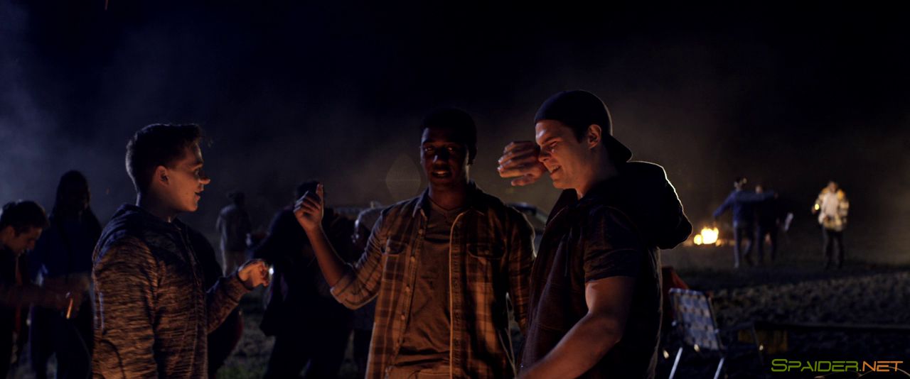 Полночное солнце / Midnight Sun (2018) BDRip 720p | iTunes 1 Полночное солнце / Midnight Sun (2018) BDRip 720p | iTunes 1