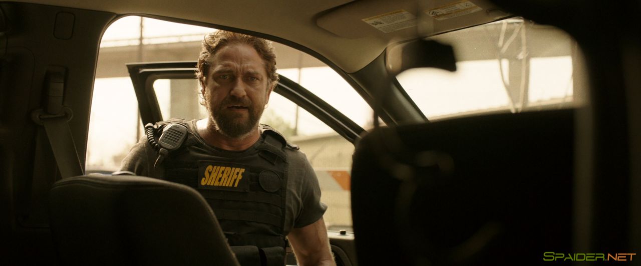 Охота на воров / Den of Thieves (2018) BDRip 1080p | iTunes 3 Охота на воров / Den of Thieves (2018) BDRip 1080p | iTunes 3