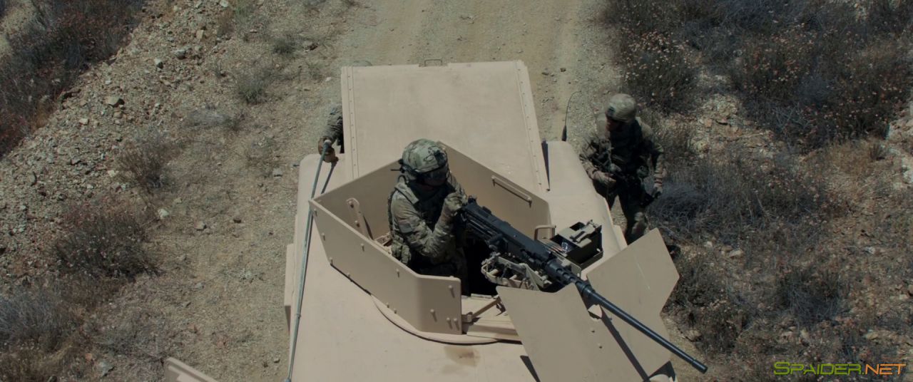 Поезд на Париж / The 15:17 to Paris (2018) WEB-DL 1080p | iTunes 2 Поезд на Париж / The 15:17 to Paris (2018) WEB-DL 1080p | iTunes 2