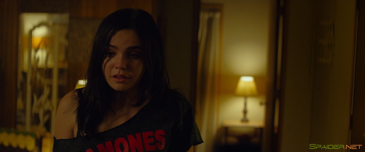 Незнакомцы: Жестокие игры / The Strangers: Prey at Night (2018) BDRip 1080p | Лицензия 4 Незнакомцы: Жестокие игры / The Strangers: Prey at Night (2018) BDRip 1080p | Лицензия 4