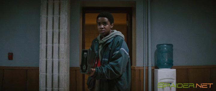 Кин / Kin (2018) HDRip | iTunes 2 Кин / Kin (2018) HDRip | iTunes 2