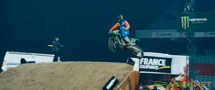 На износ / Burn Out (2017) WEBRip | L1 3 На износ / Burn Out (2017) WEBRip | L1 3