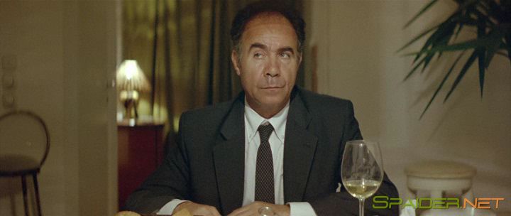 Клык / Dogtooth / Kynodontas (2009) BDRip 1 Клык / Dogtooth / Kynodontas (2009) BDRip 1