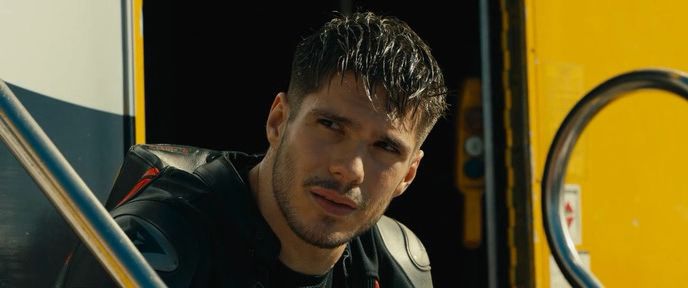 На износ / Burn Out (2017) WEBRip | L1 2 На износ / Burn Out (2017) WEBRip | L1 2