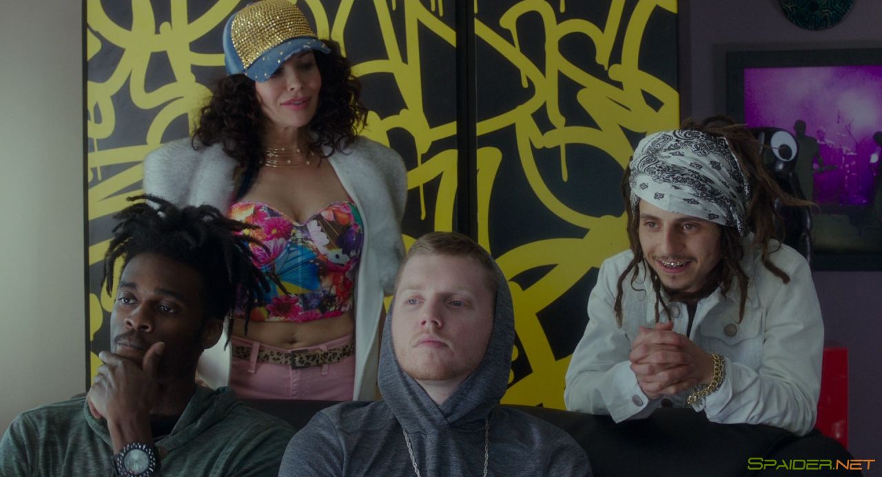 Идеальный голос 3 / Pitch Perfect 3 (2018) BDRip 1080p | Лицензия 4 Идеальный голос 3 / Pitch Perfect 3 (2018) BDRip 1080p | Лицензия 4