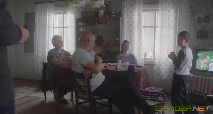 Сердце мира (2018) WEB-DLRip | iTunes 2 Сердце мира (2018) WEB-DLRip | iTunes 2