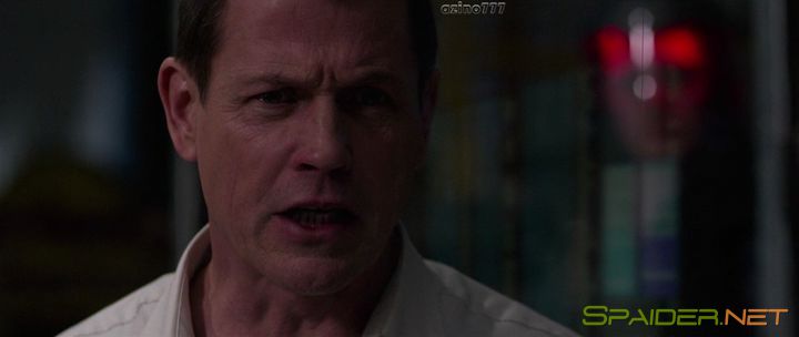 Загнанный / Battle of the Drones (2017) WEB-DLRip | L 1 Загнанный / Battle of the Drones (2017) WEB-DLRip | L 1