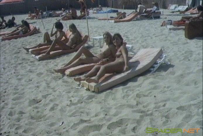 Трое в кожаных штанах в Сан-Тропе / Drei Lederhosen in St. Tropez (1980) DVDRip-AVC | A 7 Трое в кожаных штанах в Сан-Тропе / Drei Lederhosen in St. Tropez (1980) DVDRip-AVC | A 7