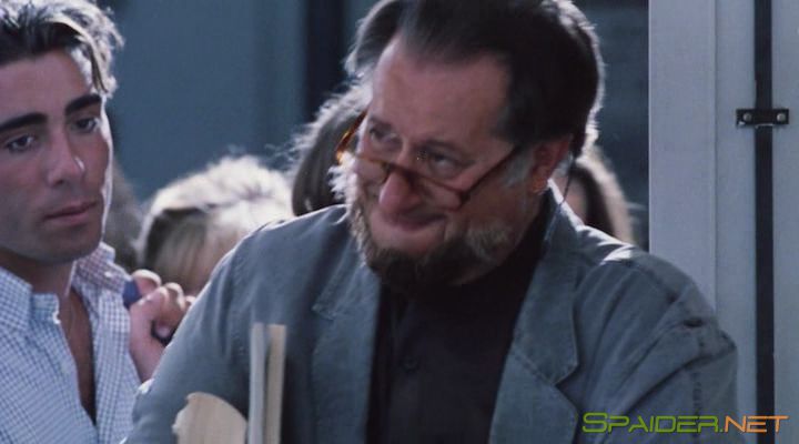 Подглядывающий / L'uomo che guarda (1994) BDRip | P2 5 Подглядывающий / L'uomo che guarda (1994) BDRip | P2 5