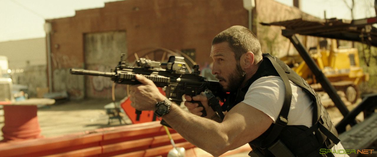 Охота на воров / Den of Thieves (2018) BDRip 1080p | iTunes 2 Охота на воров / Den of Thieves (2018) BDRip 1080p | iTunes 2