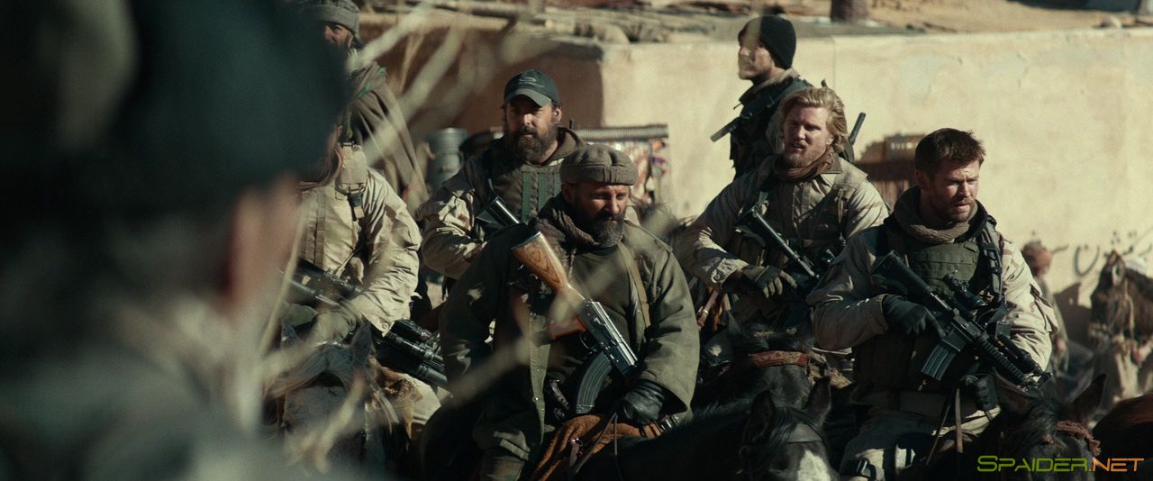 Кавалерия / 12 Strong (2018) BDRip 720p | iTunes 2 Кавалерия / 12 Strong (2018) BDRip 720p | iTunes 2