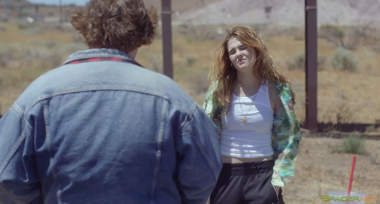 Взрослые игры / Flower (2017) WEB-DL 720p | iTunes 0 Взрослые игры / Flower (2017) WEB-DL 720p | iTunes 0