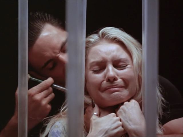 Стеклянная клетка / The Glass Cage (1996) TVRip 15 Стеклянная клетка / The Glass Cage (1996) TVRip 15