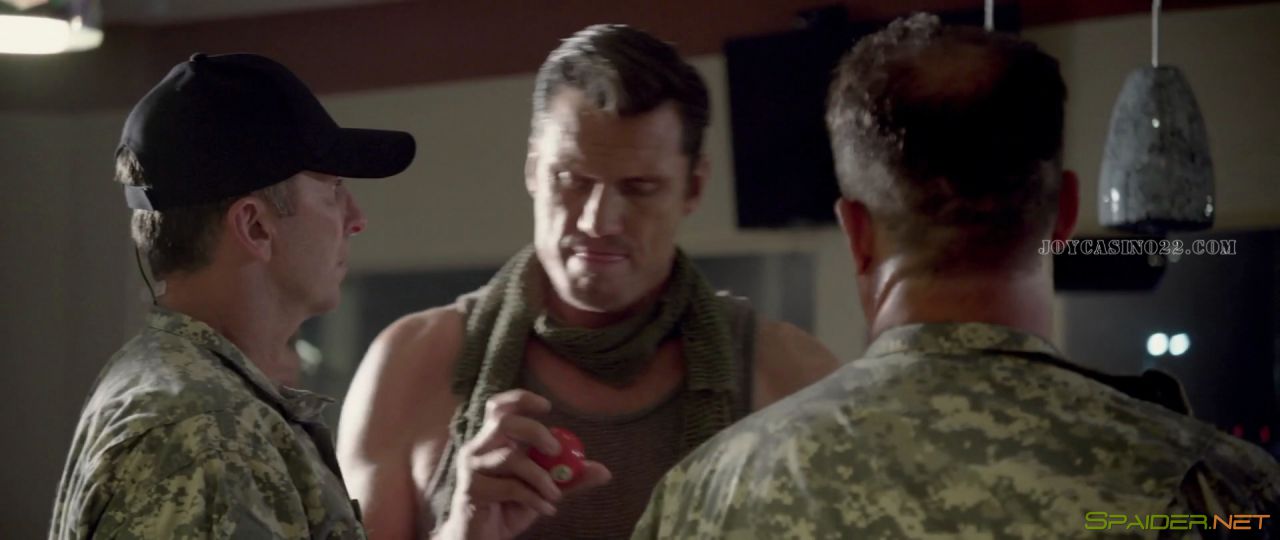 Осечка / Dead Trigger (2017) WEB-DL 1080p | L 1 Осечка / Dead Trigger (2017) WEB-DL 1080p | L 1