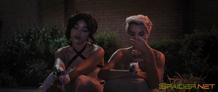 Убить за лайк / Tragedy Girls (2017) HDRip | iTunes 2 Убить за лайк / Tragedy Girls (2017) HDRip | iTunes 2