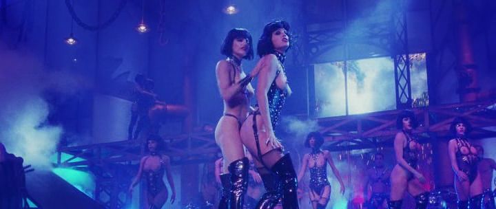 Шоугелз / Showgirls (1995) HDRip 22 Шоугелз / Showgirls (1995) HDRip 22