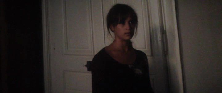 Эйфория / Euphoria (2017) CAMRip 2 Эйфория / Euphoria (2017) CAMRip 2