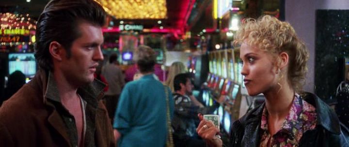 Шоугелз / Showgirls (1995) HDRip 12 Шоугелз / Showgirls (1995) HDRip 12